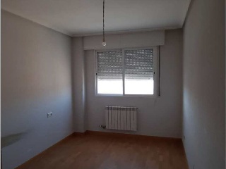 Piso en C/ Esteban Saez de Alvarado - Burgos - 2