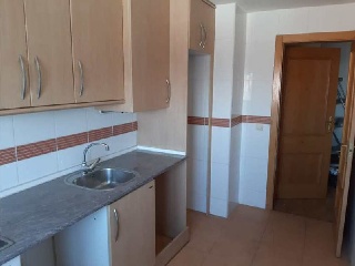 Piso en C/ Esteban Saez de Alvarado - Burgos - 3