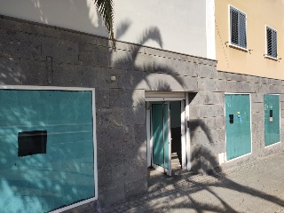 Local en venta en Palmas De Gran Canaria de 86  m²