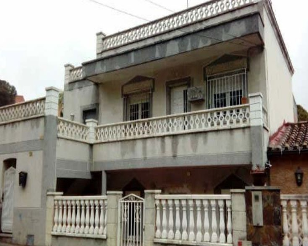 Vivienda adosada en C/ la Laguna