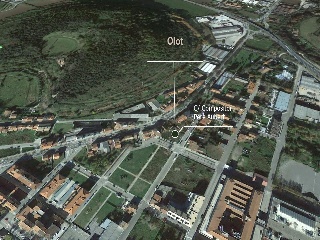 Suelo en C/ Compositor Aubert - Olot - 4