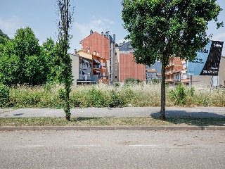 Suelo en C/ Compositor Aubert - Olot - 10