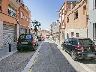 Suelo urbano consoliadado en C/ Sevilla - Badalona - 29