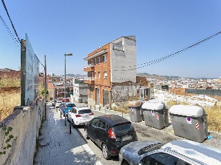 Suelo urbano consoliadado en C/ Sevilla - Badalona - 33