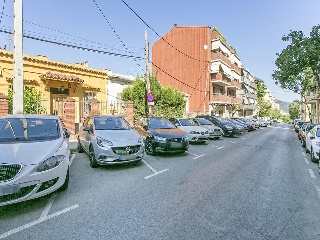 Suelo en C/ Verge de Montserrat 24