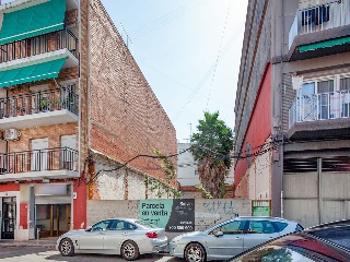 Solar en C/ Gerardo Laguia 27