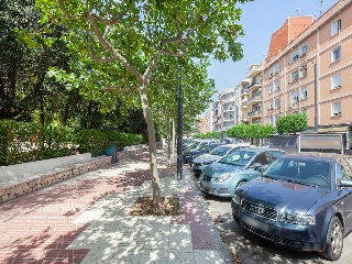 Solar en C/ Gerardo Laguia 37