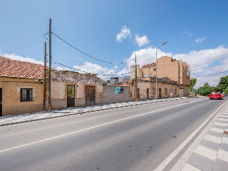 Suelo en Avda Juan Pablo II 22