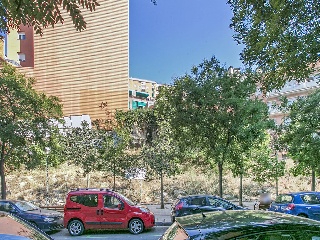 Suelo urbano consolidado en C/ Fastenrath - Barcelona - 10