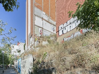 Suelo urbano consolidado en C/ Fastenrath - Barcelona - 20