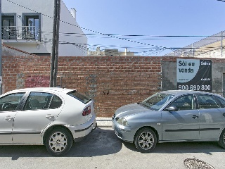 Suelo urbano consolidado en C/ Agricultura - Sant Pere de Ribes - Barcelona 8
