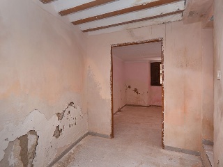 00992-0001 14