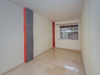 Piso en C/ Barcelona - Cornellà de Llobregat - Barcelona  3