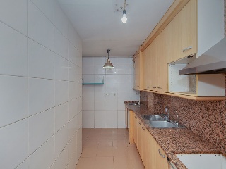 Piso en C/ Barcelona - Cornellà de Llobregat - Barcelona  5