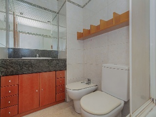 Piso en C/ Barcelona - Cornellà de Llobregat - Barcelona  16