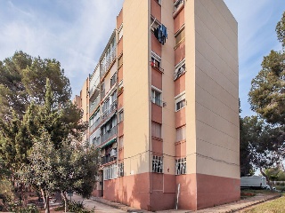 Piso en C/ Arquitecte Jujol 24