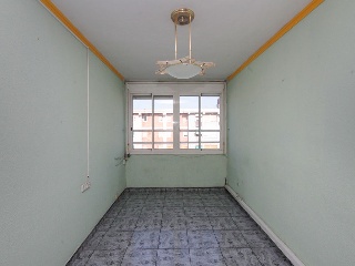 Piso en C/ Bedoll, Cornellà de Llobregat (Barcelona) 4