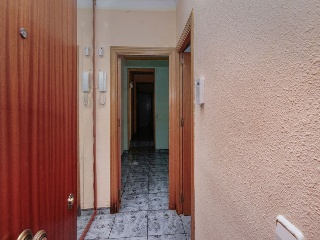 Piso en C/ Bedoll, Cornellà de Llobregat (Barcelona) 12