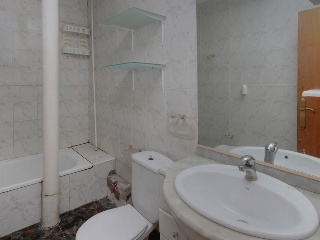 Piso en C/ Bedoll, Cornellà de Llobregat (Barcelona) 15