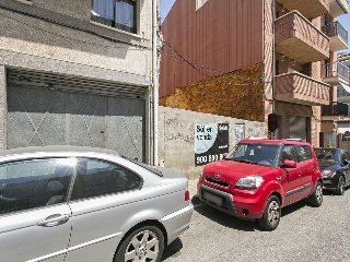 06115-0001 8