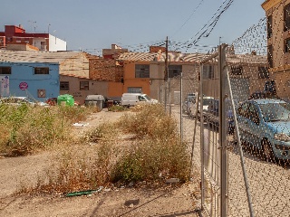 Suelo urbano en C/ Velázquez - Alzira - Valencia 16