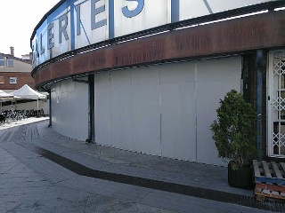 Local comercial en C/ Nou - en Ripollet - Barcelona 9