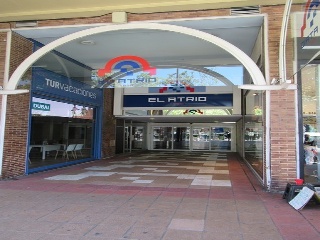 Local en C/ La Cámara (Centro Comercial El Atrio) Avilés 10