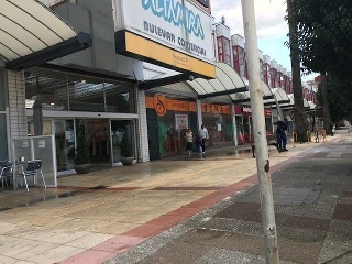 Local en C/ Julio Hauzeur - Torrelavega - Cantabria 4