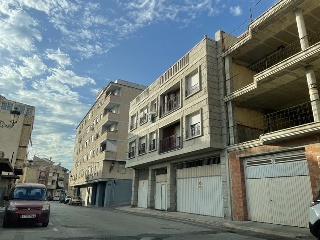 Oficina y locales en C/ Jaime I, Chiva (Valencia) 4