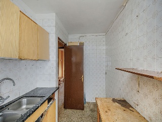 Piso con garaje en Banyoles 7