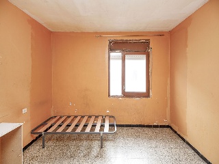 Piso con garaje en Banyoles 10