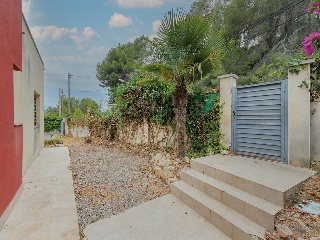 Casa aislada en C/Mallarenga, Olivella-urbanitzacio (Barcelona) 25