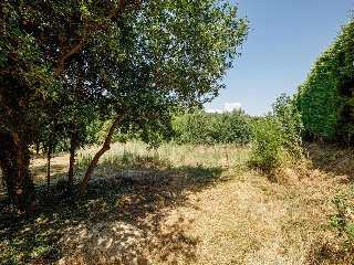 Suelo urbano consolidado en Navata - Girona - 31