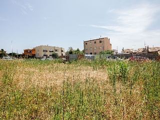 Solar en c/ Puig Negre, Forallac, Girona 21