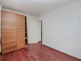 Piso y garaje en C/ Almería - Terrassa - Barcelona 8