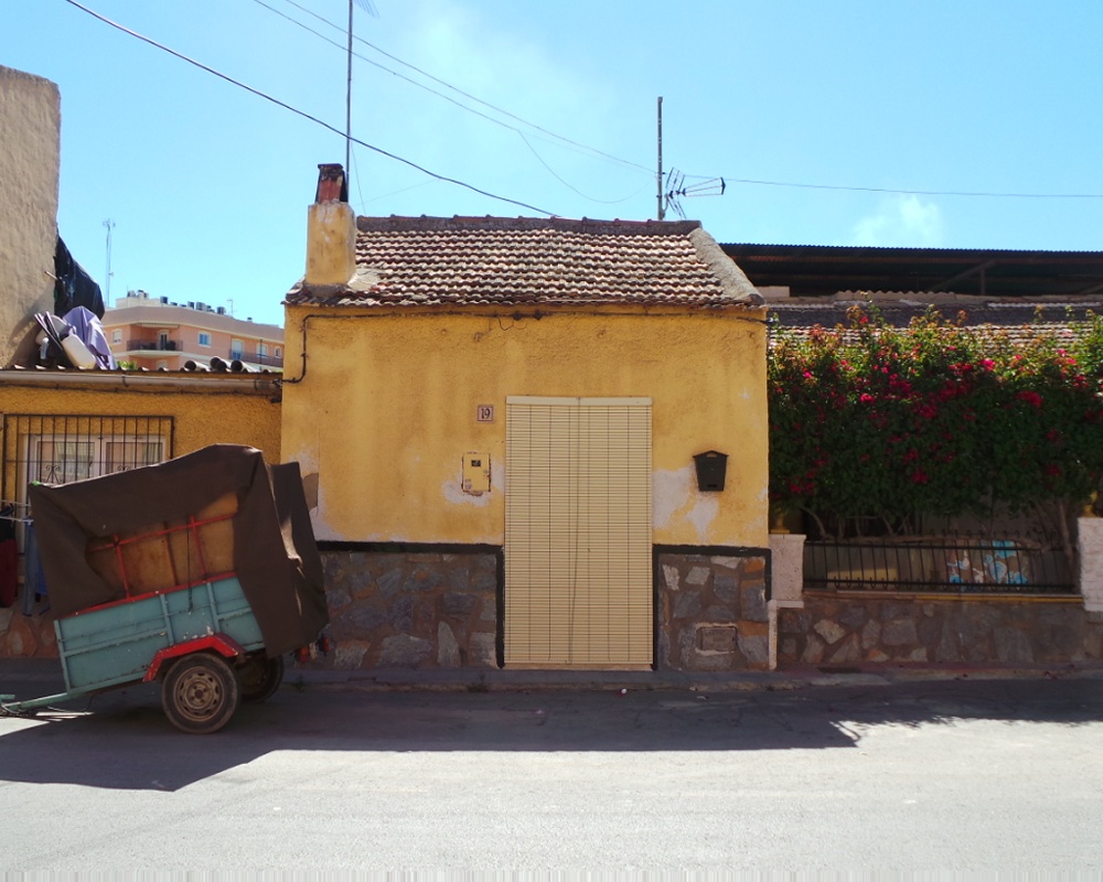 Casa adosada en Av Algorfa - Almoradí - Alicante