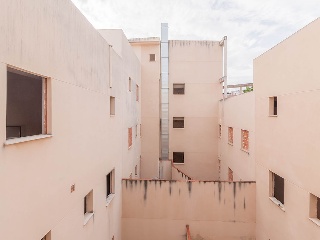 Promoción de garjes en Pablo García Baena - Joan Margarit 23