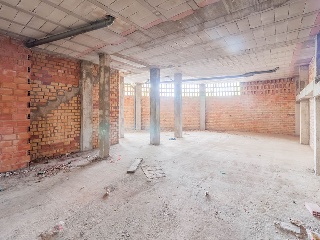Promoción de garjes en Pablo García Baena - Joan Margarit 26
