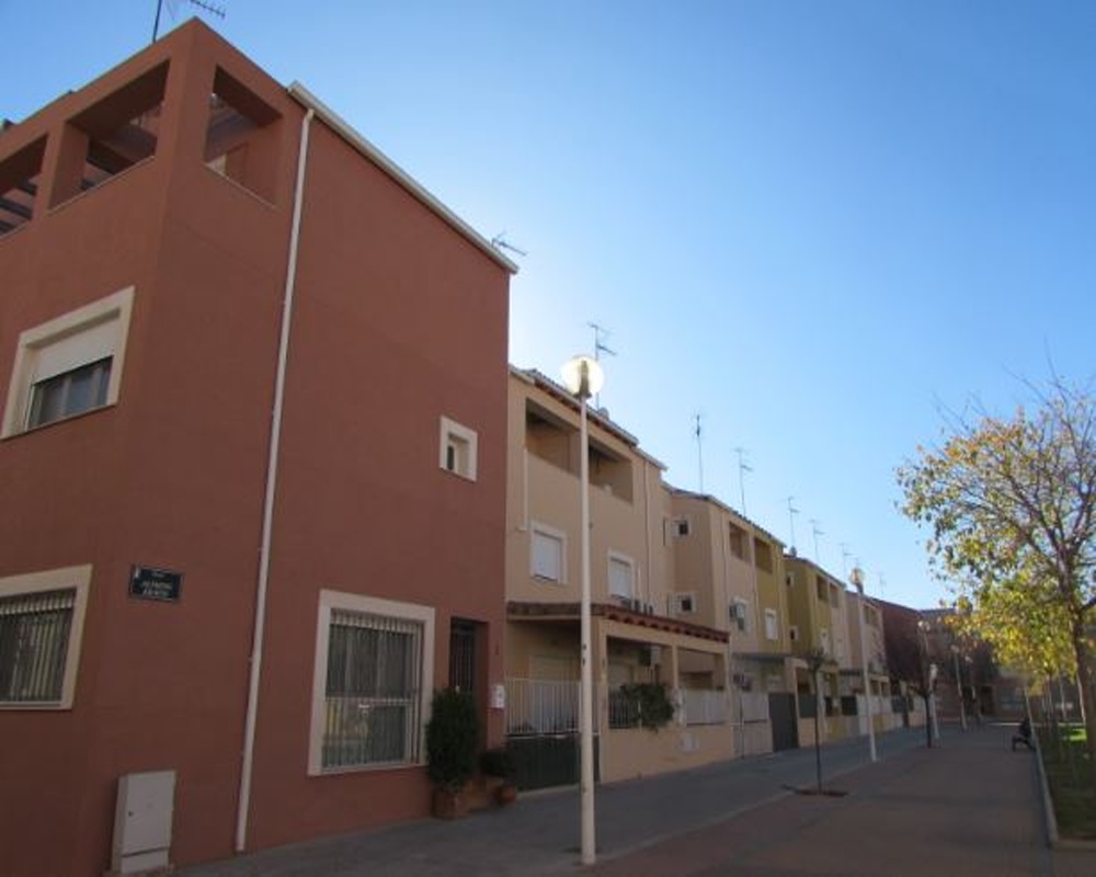 Vivienda unifamiliar en C/ Alfredo Krauss, Puçol (Valencia)