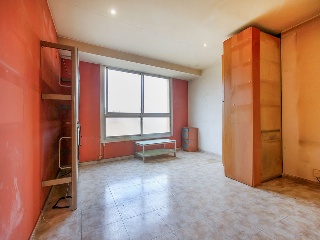 Ático - estudio en C/Dr. Santponç, Barcelona 3