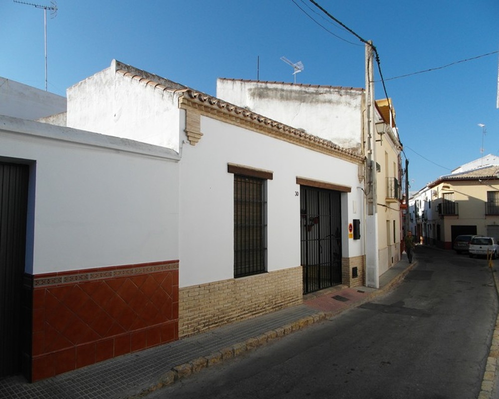 Casa adosada en C/ Inmaculada Concepción - Sanlúcar la Mayor - Sevilla