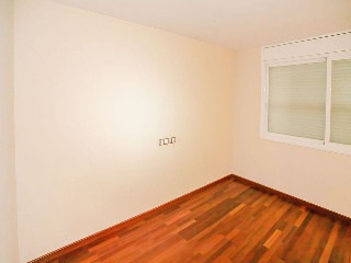 Chalet adosado en C/ Valls d´ Andorra 8