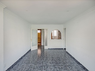 Vivienda en Pz Catalunya,  Salt (Girona) 13