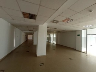Oficina en C/ Glorieta Fernando Quiñones - Tomares - Sevilla 9