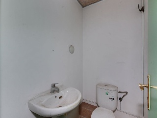 Local en C/ Ausias March 10