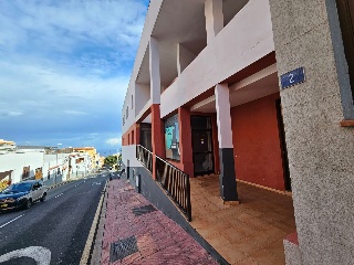 Piso en venta en San Cristóbal De La Laguna de 84  m²