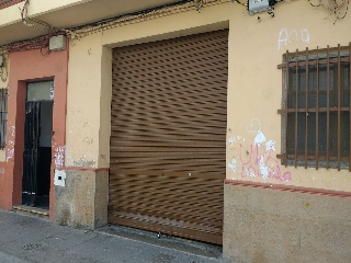 Local en venta en Torrent de 140  m²