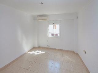 Piso en C/ Cullera, Gandía (Valencia) 11