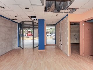 Local en C/ Jaume Vidal i Alcover, Reus (Tarragona) 5