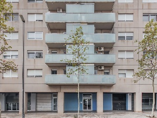 Local en C/ Jaume Vidal i Alcover, Reus (Tarragona) 16